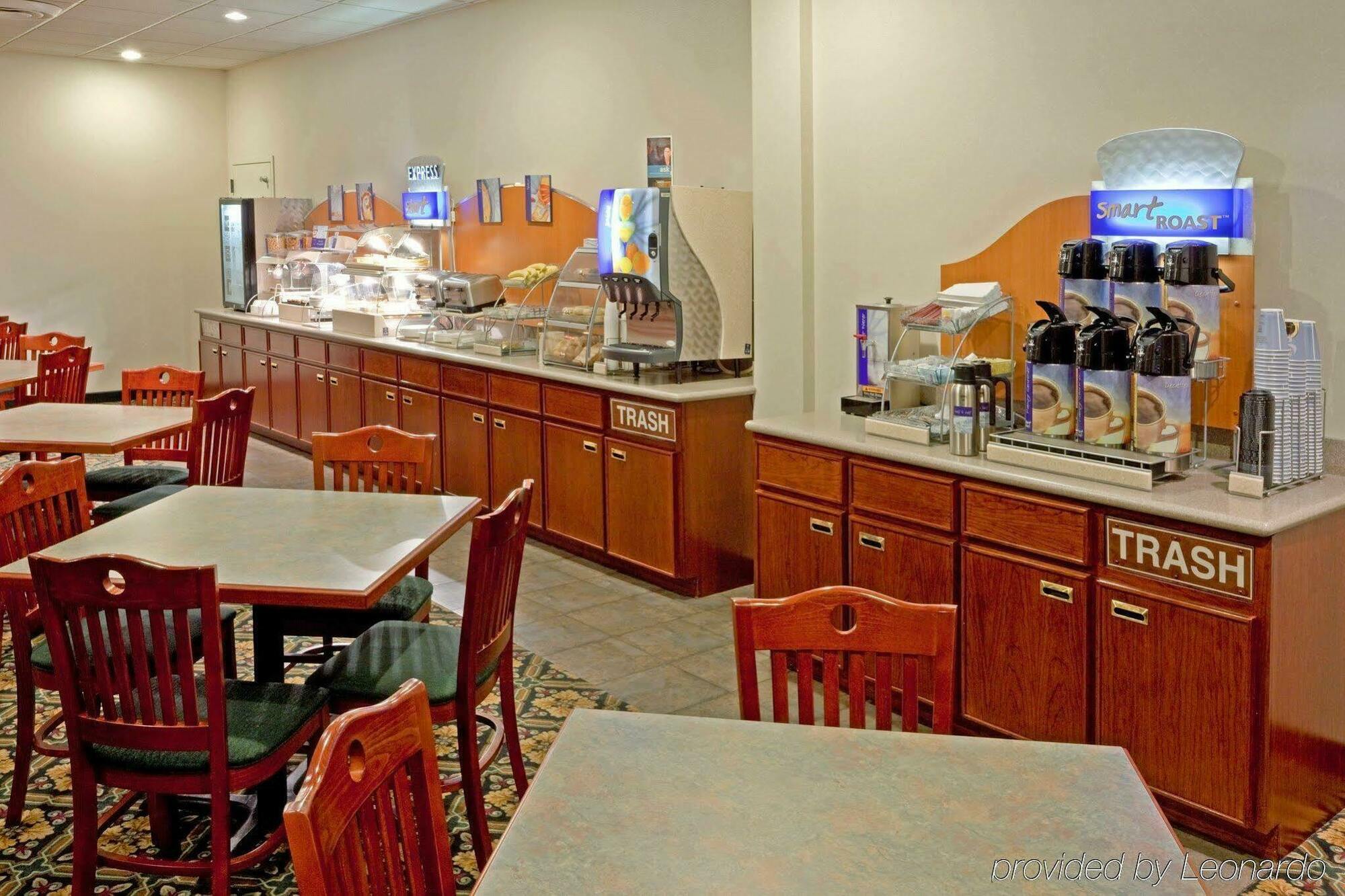 Quality Inn Horseheads Ristorante foto